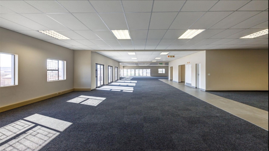 To Let commercial Property for Rent in Mostyn Park Gauteng