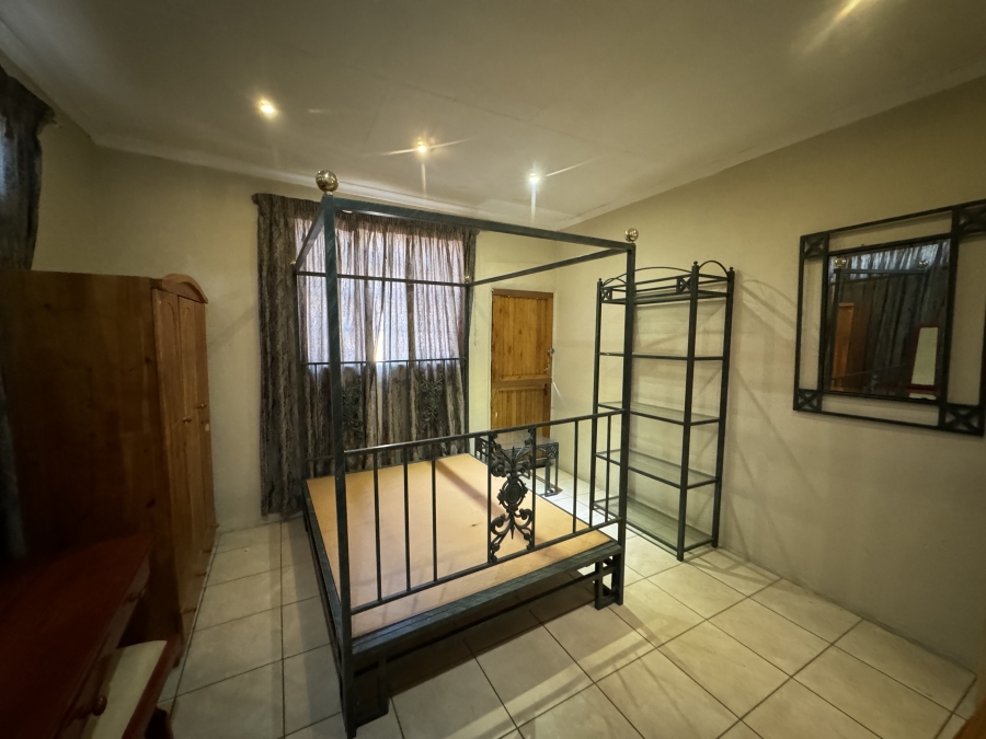To Let 3 Bedroom Property for Rent in Parkhill Gardens Gauteng