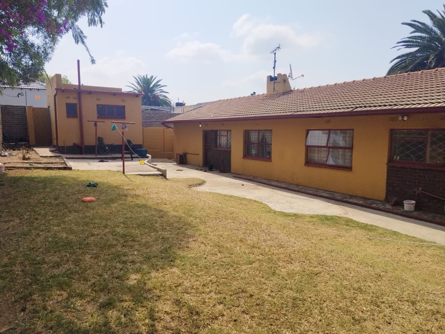 4 Bedroom Property for Sale in Birch Acres Gauteng
