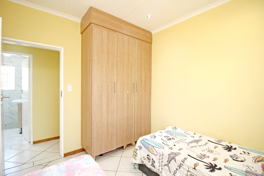 2 Bedroom Property for Sale in Amberfield Gauteng