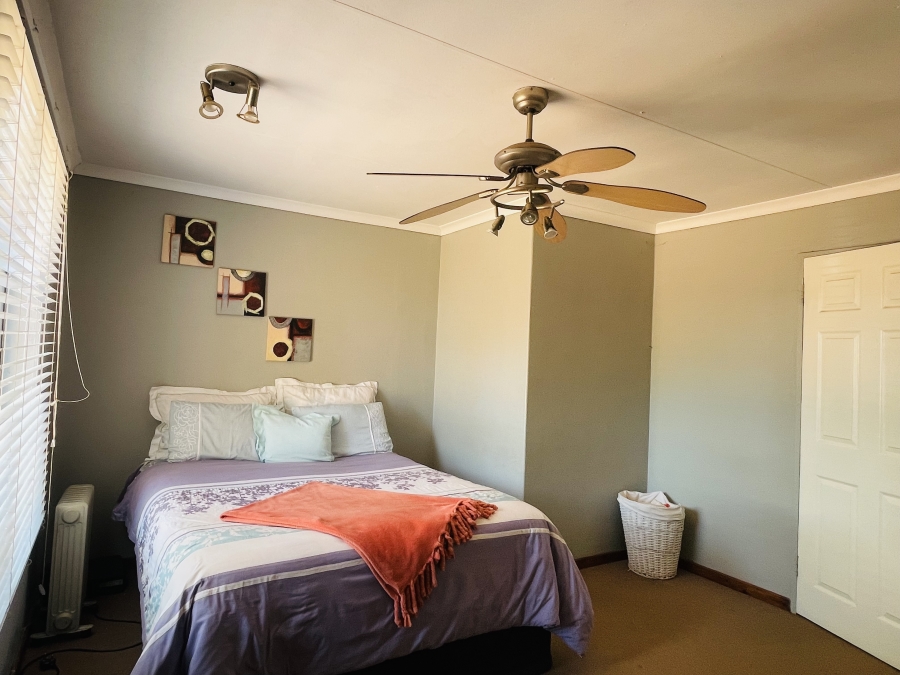 4 Bedroom Property for Sale in Pretoria Gardens Gauteng