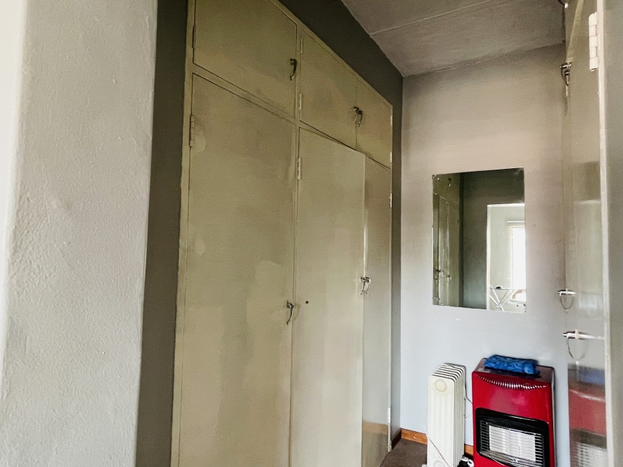 4 Bedroom Property for Sale in Pretoria Gardens Gauteng