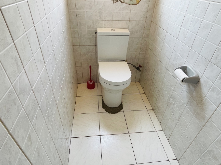 4 Bedroom Property for Sale in Pretoria Gardens Gauteng