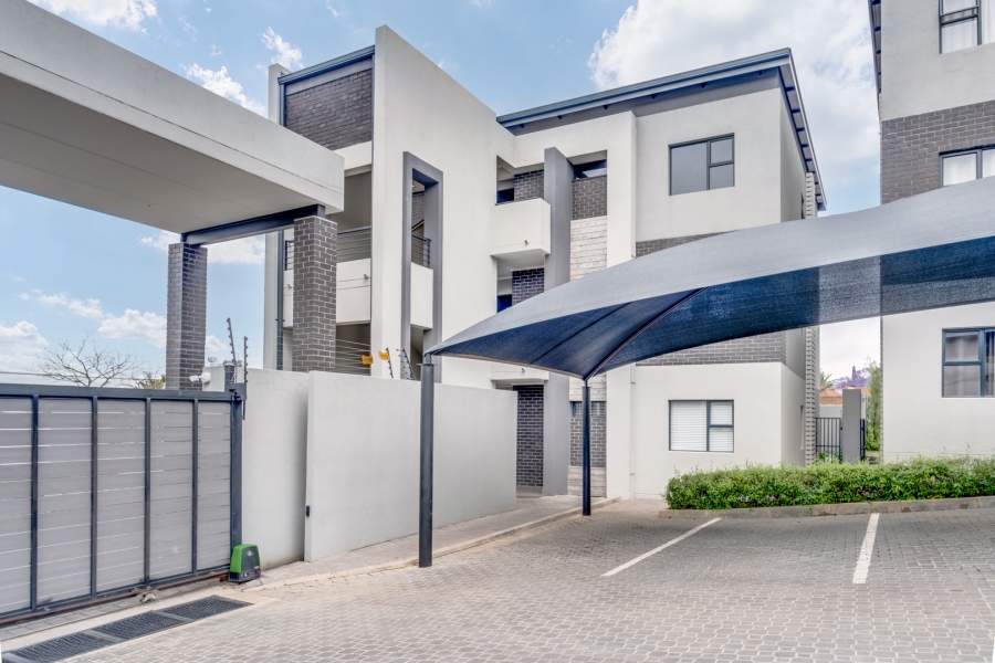 2 Bedroom Property for Sale in Bryanston Gauteng