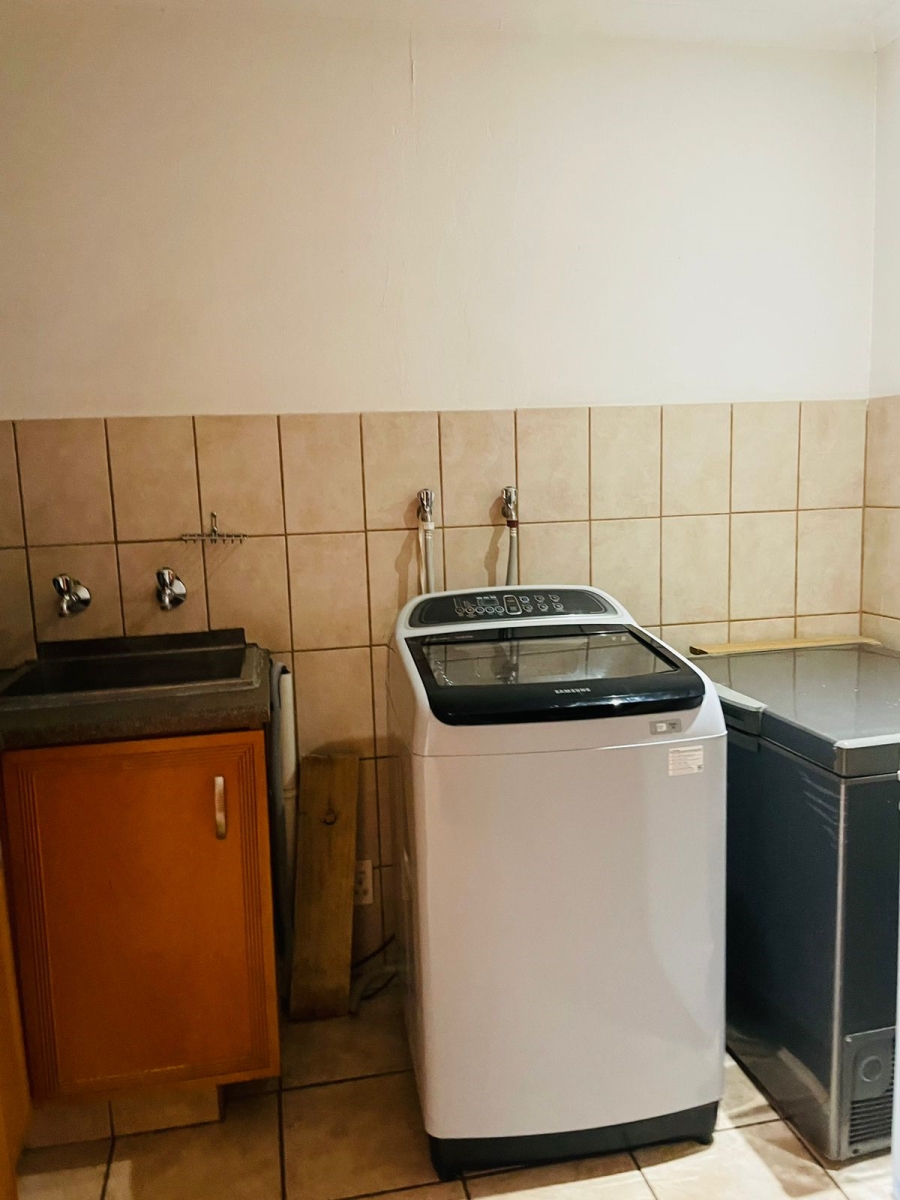 4 Bedroom Property for Sale in Noordheuwel Gauteng
