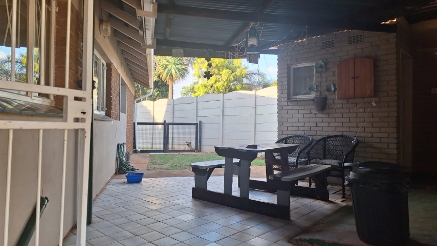 3 Bedroom Property for Sale in Dal Fouche Gauteng