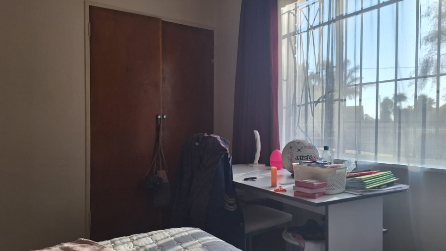 3 Bedroom Property for Sale in Dal Fouche Gauteng
