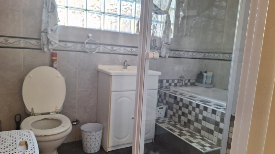 3 Bedroom Property for Sale in Dal Fouche Gauteng