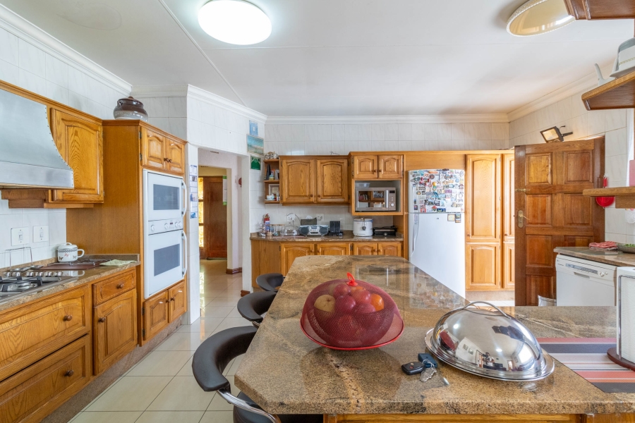 4 Bedroom Property for Sale in Lenasia South Gauteng