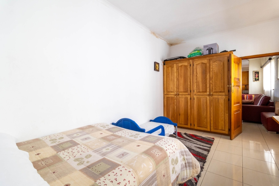 4 Bedroom Property for Sale in Lenasia South Gauteng