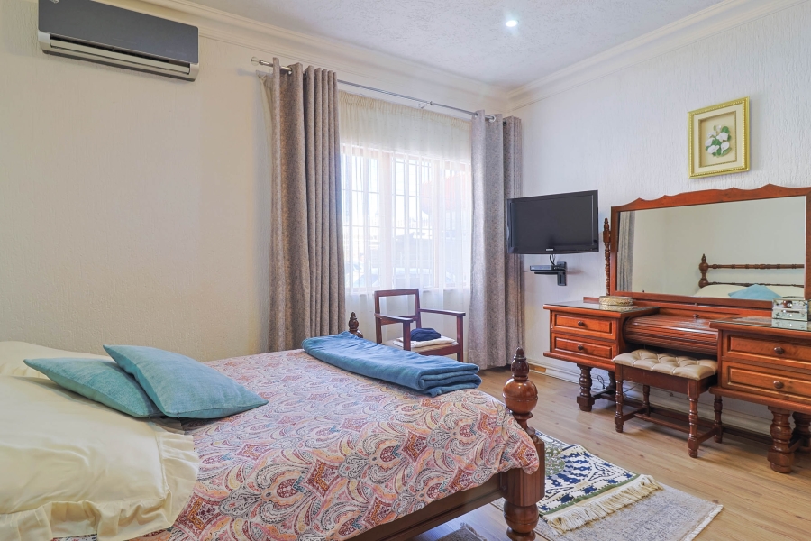 4 Bedroom Property for Sale in Lenasia South Gauteng