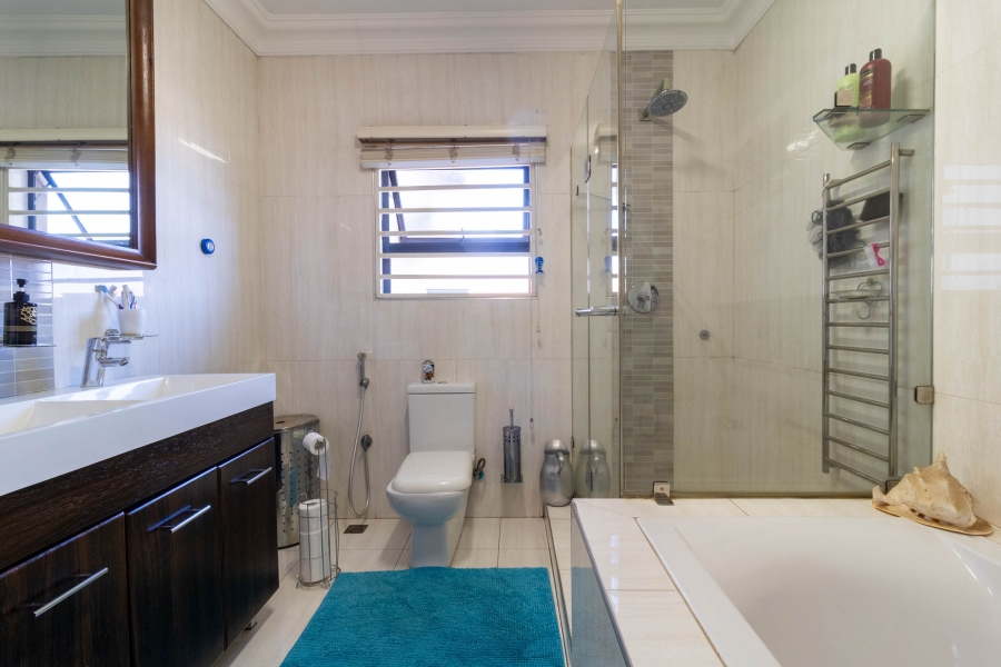 4 Bedroom Property for Sale in Lenasia South Gauteng
