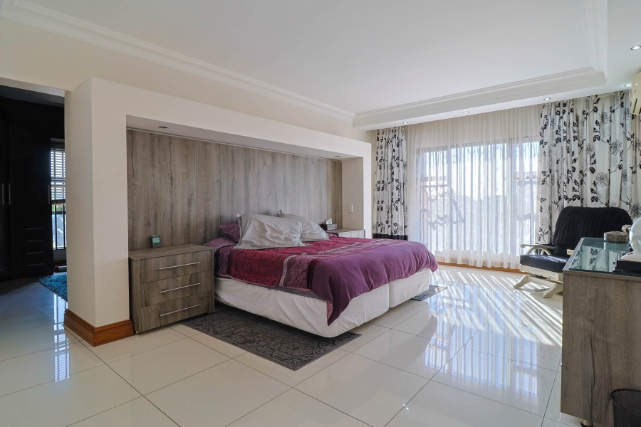 4 Bedroom Property for Sale in Lenasia South Gauteng