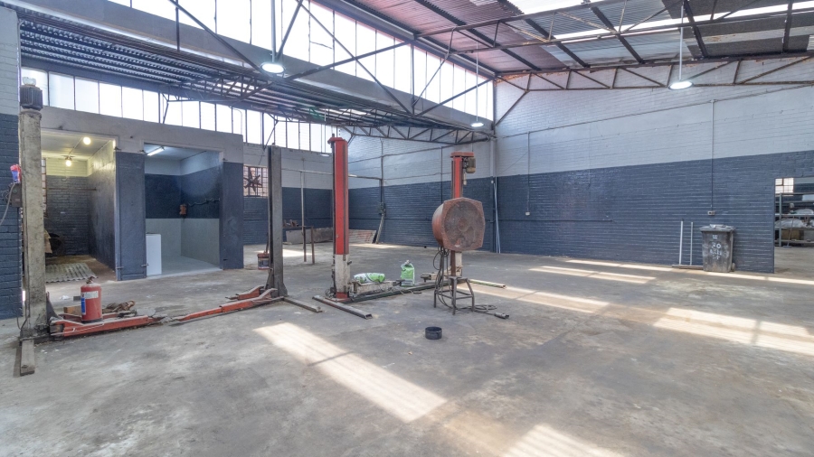 To Let commercial Property for Rent in Booysens Gauteng