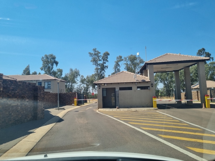 3 Bedroom Property for Sale in Chantelle Gauteng
