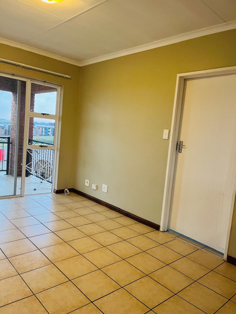 2 Bedroom Property for Sale in Noordwyk Gauteng
