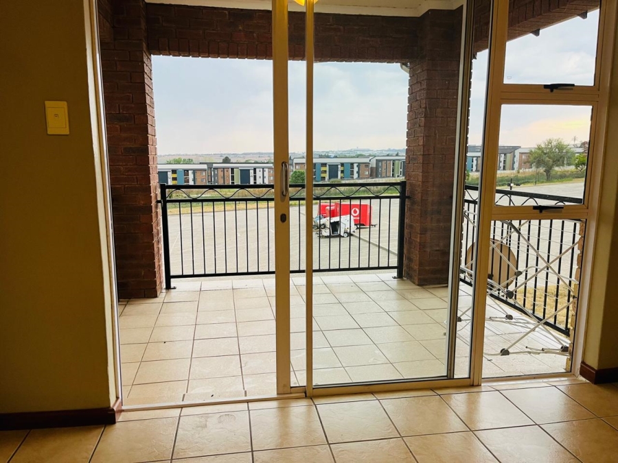 2 Bedroom Property for Sale in Noordwyk Gauteng