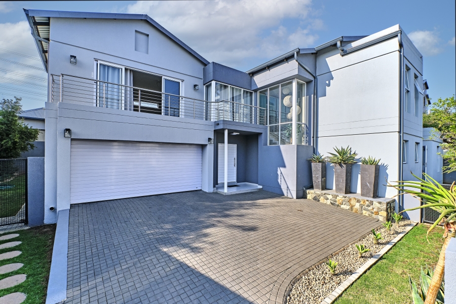 To Let 4 Bedroom Property for Rent in Waterfall Country Village Gauteng