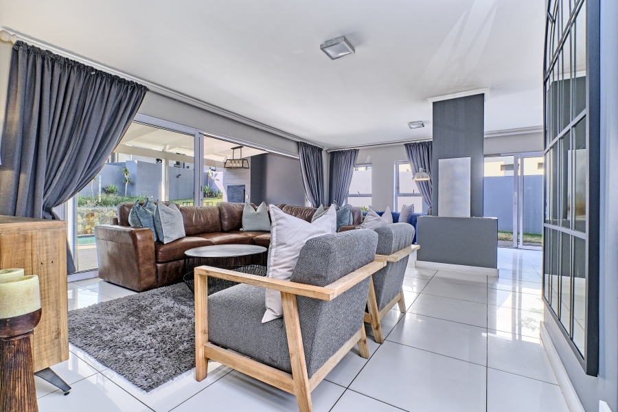 To Let 4 Bedroom Property for Rent in Waterfall Country Village Gauteng