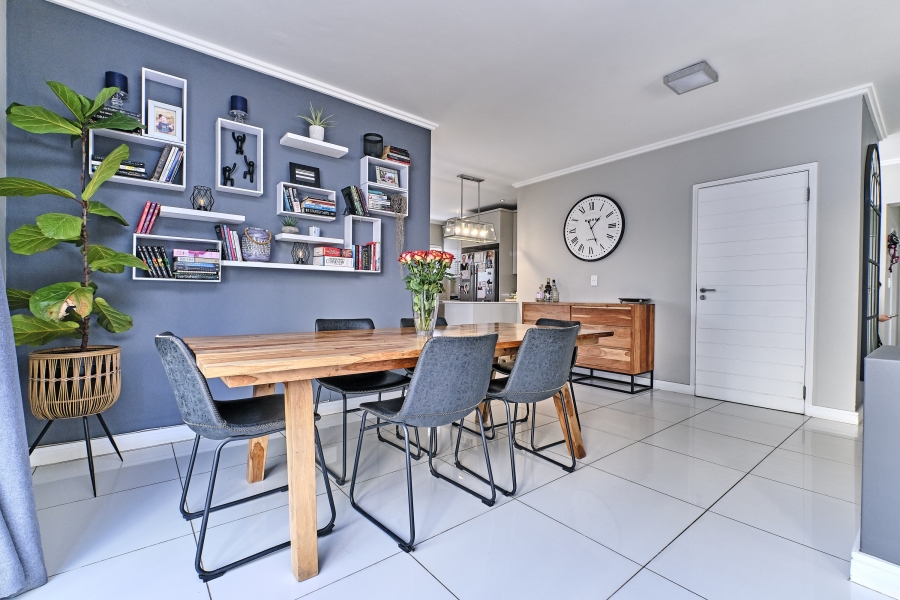 To Let 4 Bedroom Property for Rent in Waterfall Country Village Gauteng