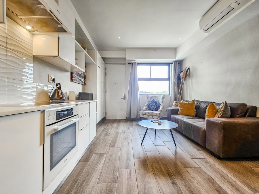 1 Bedroom Property for Sale in Ashlea Gardens Gauteng