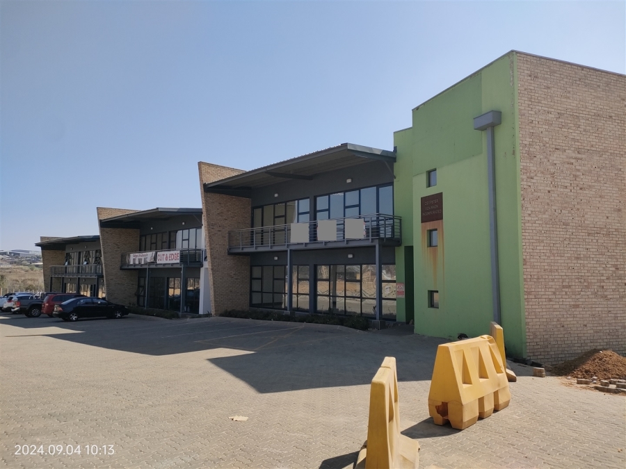 To Let commercial Property for Rent in North Riding Gauteng