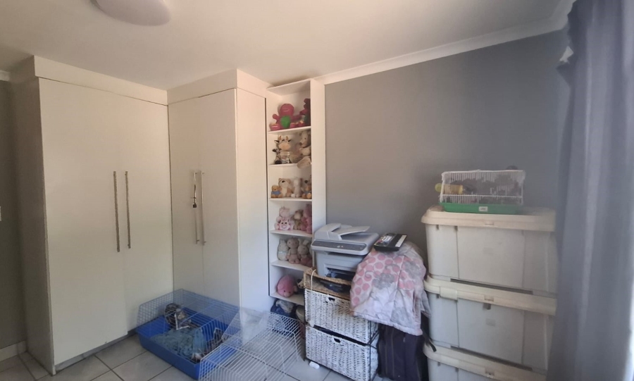8 Bedroom Property for Sale in Golf Park Gauteng