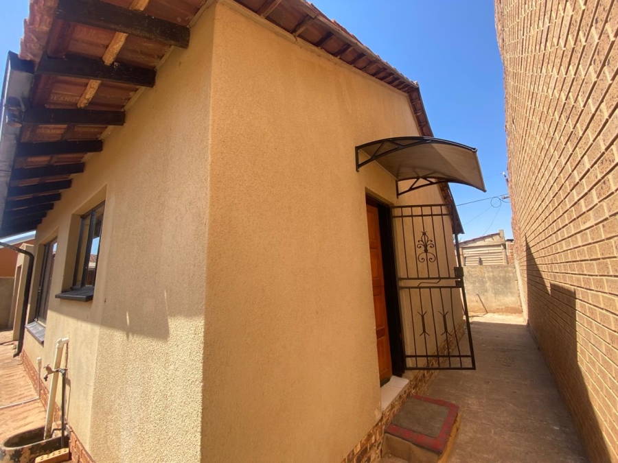 3 Bedroom Property for Sale in Sebokeng Zone 10 Gauteng