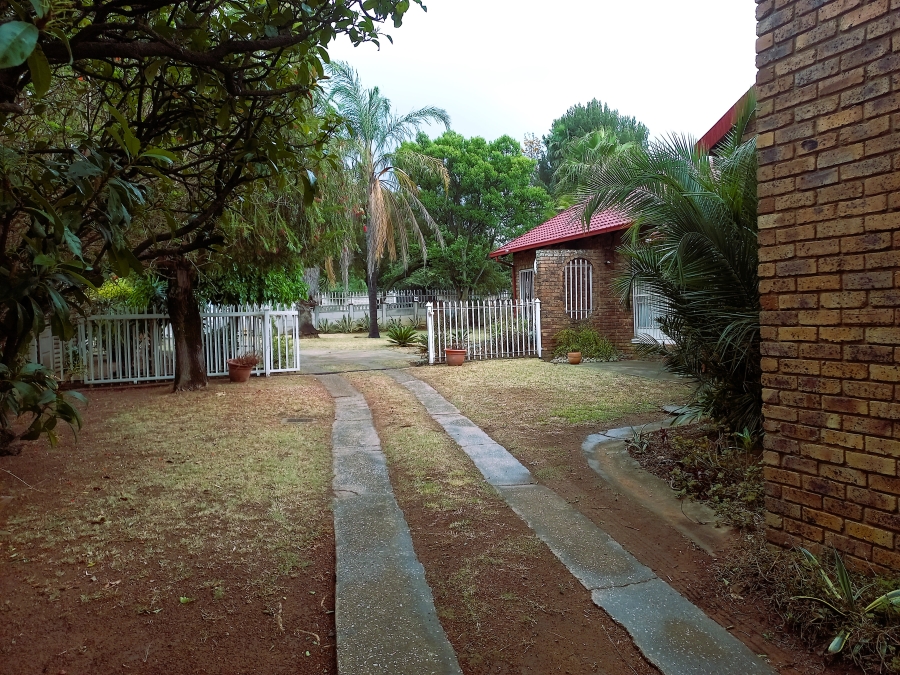 4 Bedroom Property for Sale in Rayton Gauteng