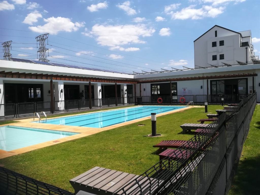 To Let 1 Bedroom Property for Rent in Greenstone Hill Gauteng