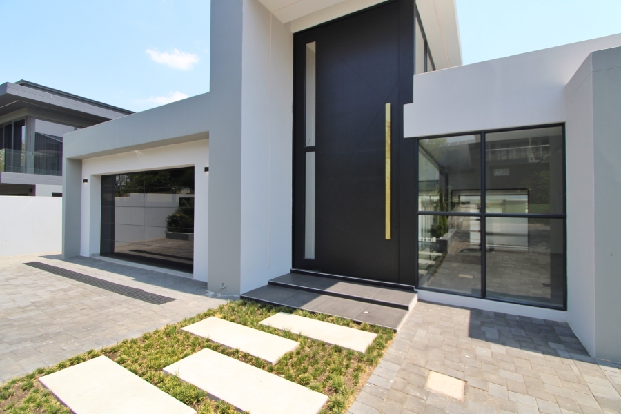 5 Bedroom Property for Sale in Waterfall Gauteng