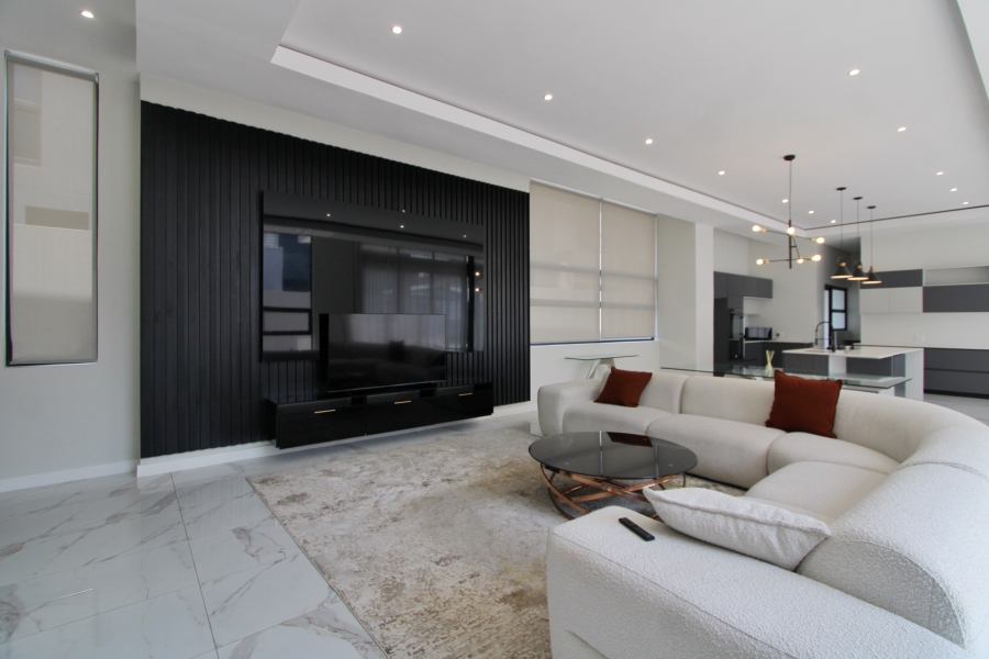 5 Bedroom Property for Sale in Waterfall Gauteng