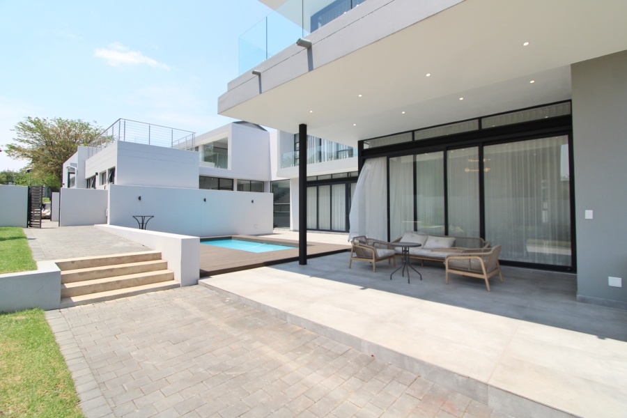 5 Bedroom Property for Sale in Waterfall Gauteng