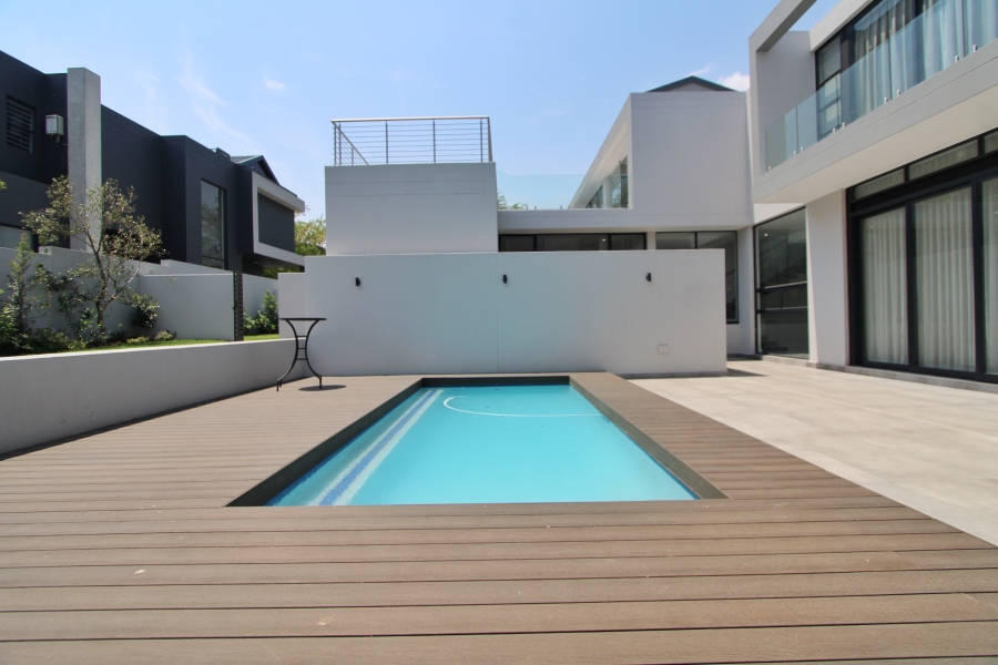 5 Bedroom Property for Sale in Waterfall Gauteng
