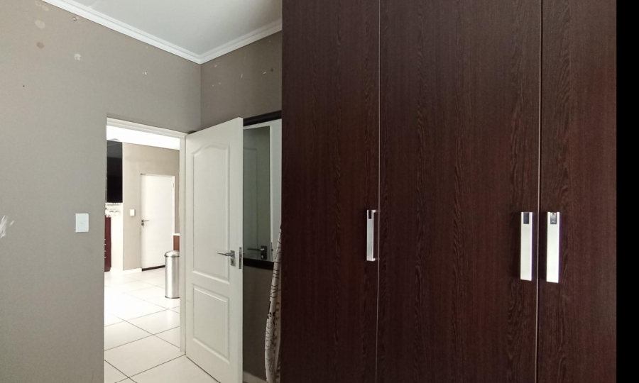 3 Bedroom Property for Sale in Greenstone Hill Gauteng
