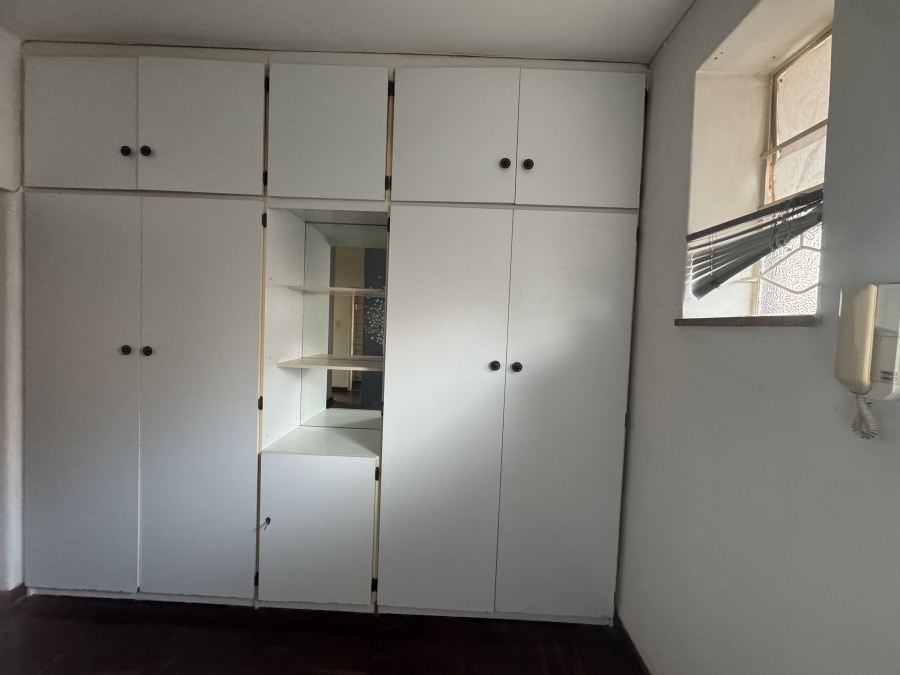 To Let 2 Bedroom Property for Rent in Parkhill Gardens Gauteng