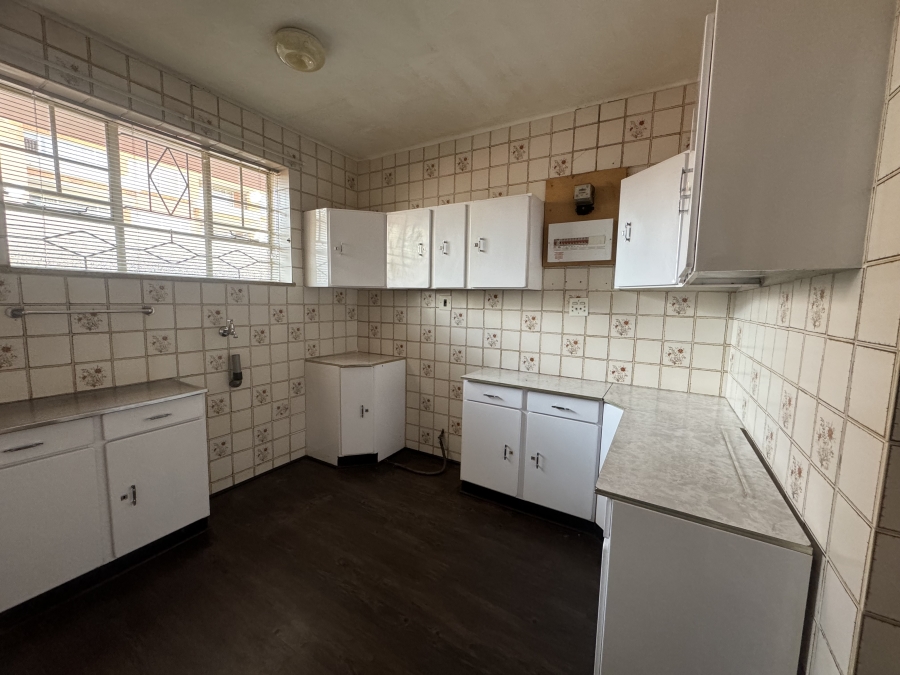 To Let 2 Bedroom Property for Rent in Parkhill Gardens Gauteng
