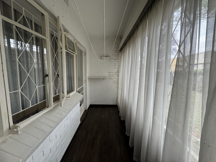 To Let 2 Bedroom Property for Rent in Parkhill Gardens Gauteng