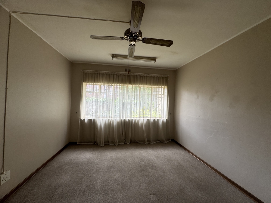 To Let 2 Bedroom Property for Rent in Parkhill Gardens Gauteng