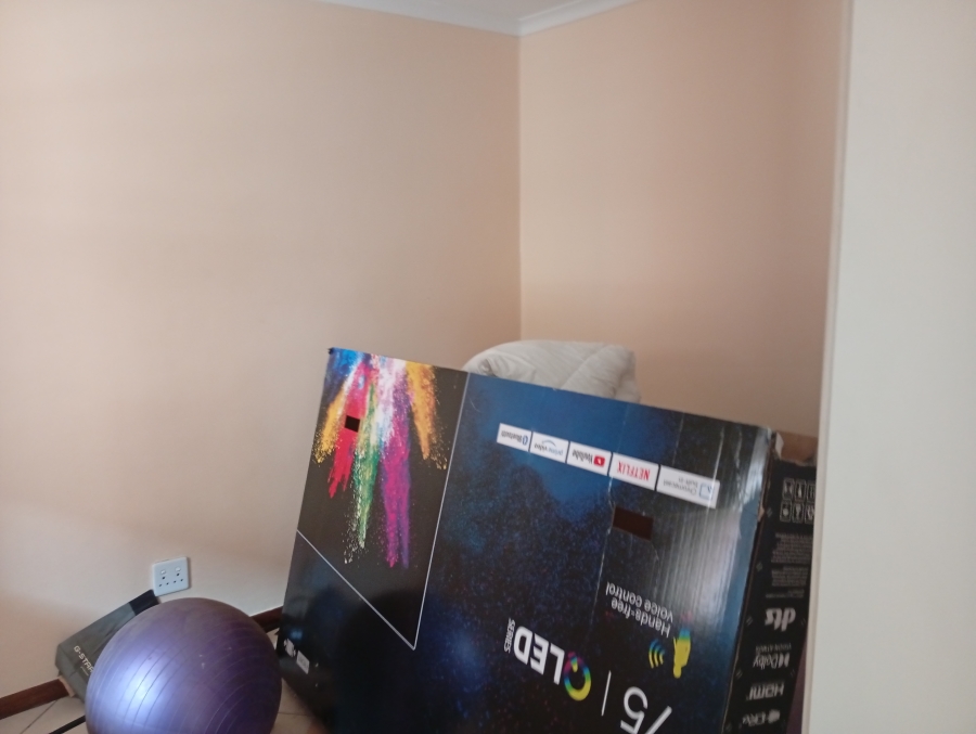 To Let 2 Bedroom Property for Rent in Equestria Gauteng