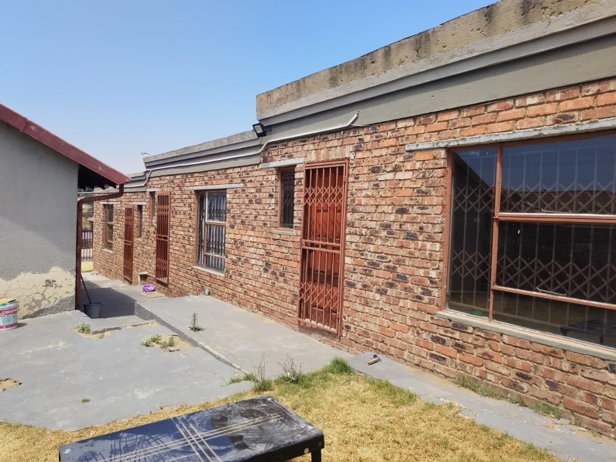 3 Bedroom Property for Sale in Norkem Park Gauteng