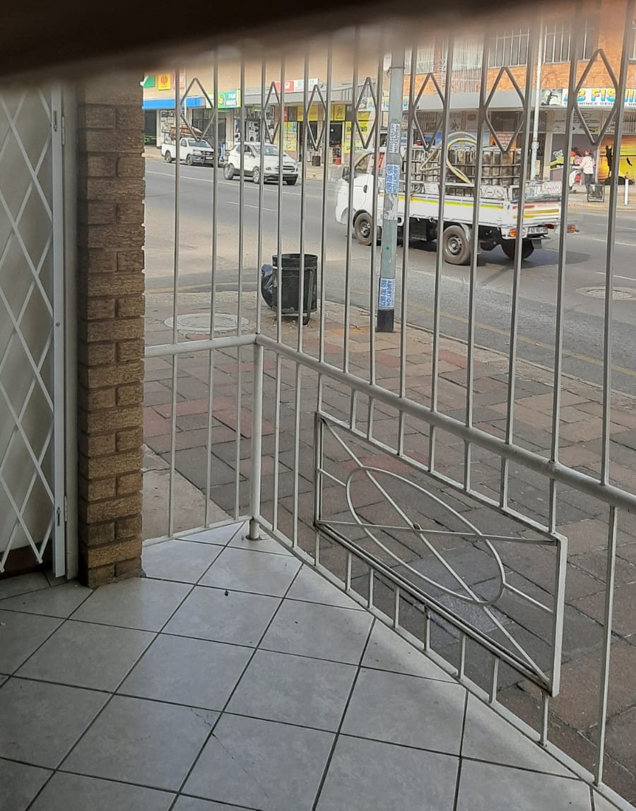 2 Bedroom Property for Sale in Brakpan Central Gauteng