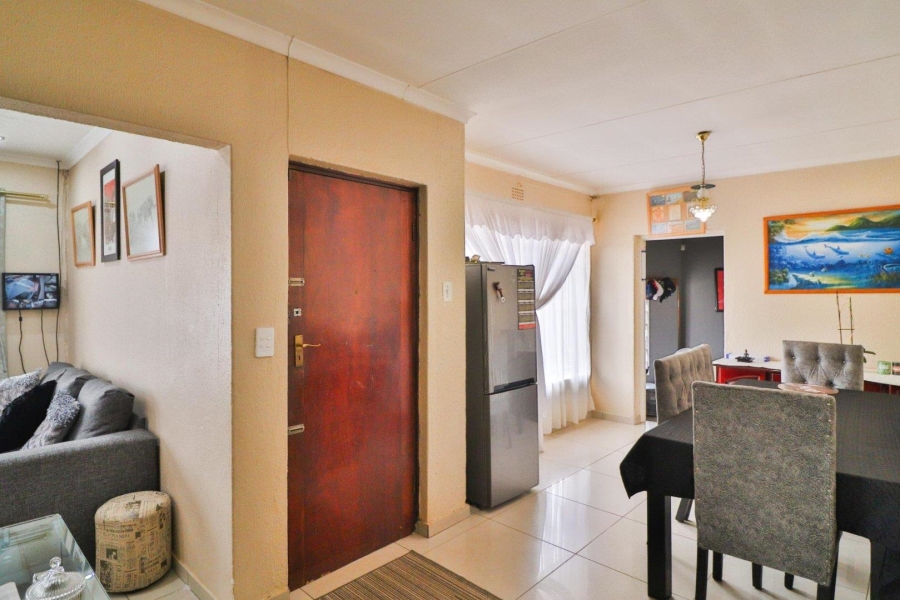 5 Bedroom Property for Sale in Lenasia South Gauteng