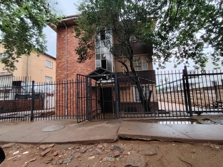 To Let 1 Bedroom Property for Rent in Pretoria Central Gauteng