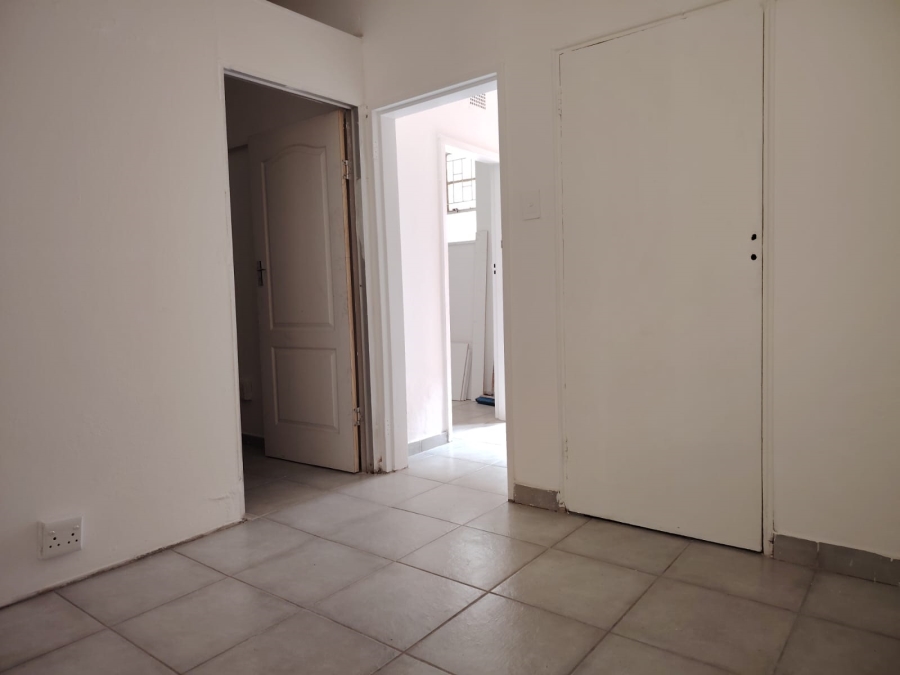 To Let 1 Bedroom Property for Rent in Pretoria Central Gauteng