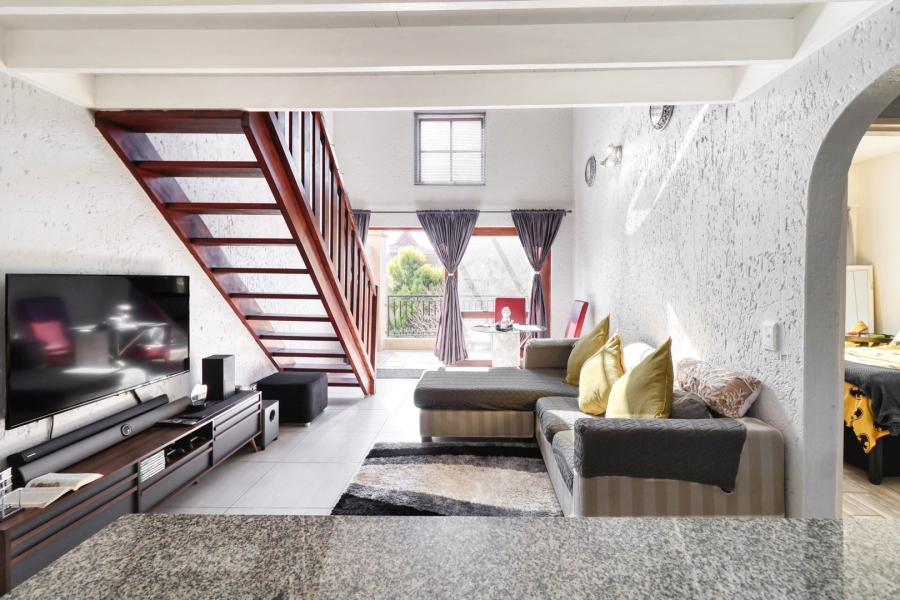 1 Bedroom Property for Sale in Lonehill Gauteng