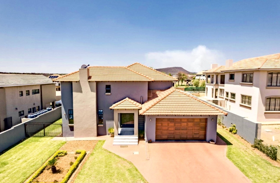 4 Bedroom Property for Sale in Pebble Rock Golf Village Gauteng