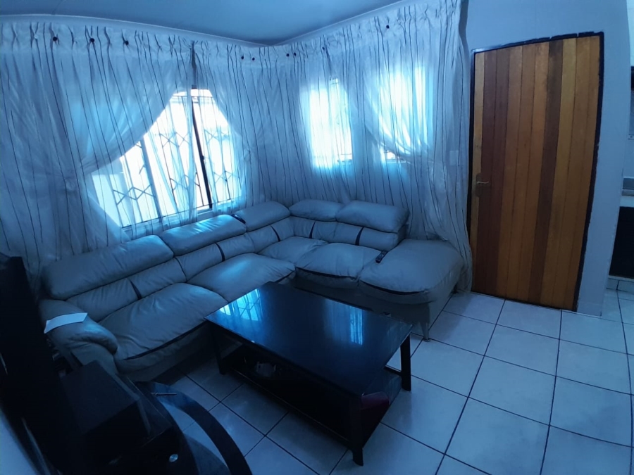 2 Bedroom Property for Sale in Danville Gauteng