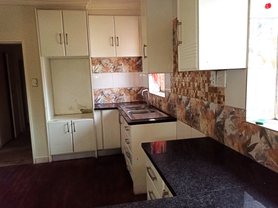 To Let 3 Bedroom Property for Rent in Selection Park Gauteng