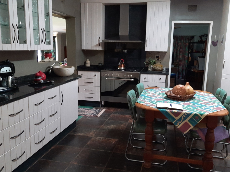 4 Bedroom Property for Sale in Miravaal Gauteng